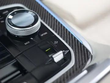 BMW X5 50e xDrive   Sky - B&W - Massage - AHK