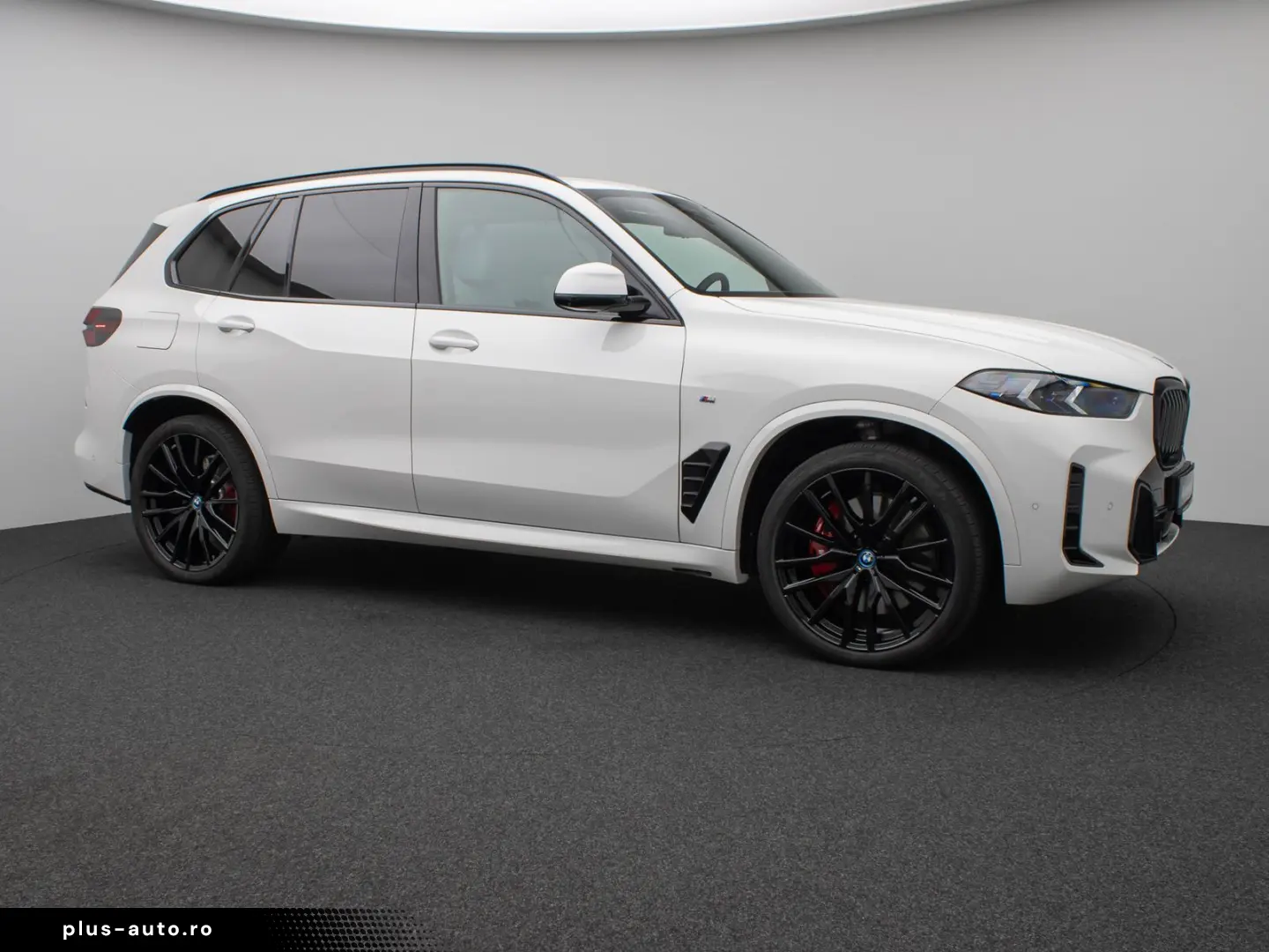 BMW X5 xD50e M Sport Panorama 360 HUD DAB H K SoftCL