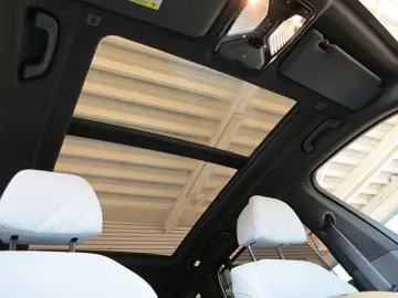 BMW X5 xDrive 30d Mild-Hybrid M Sport   Navi   LED