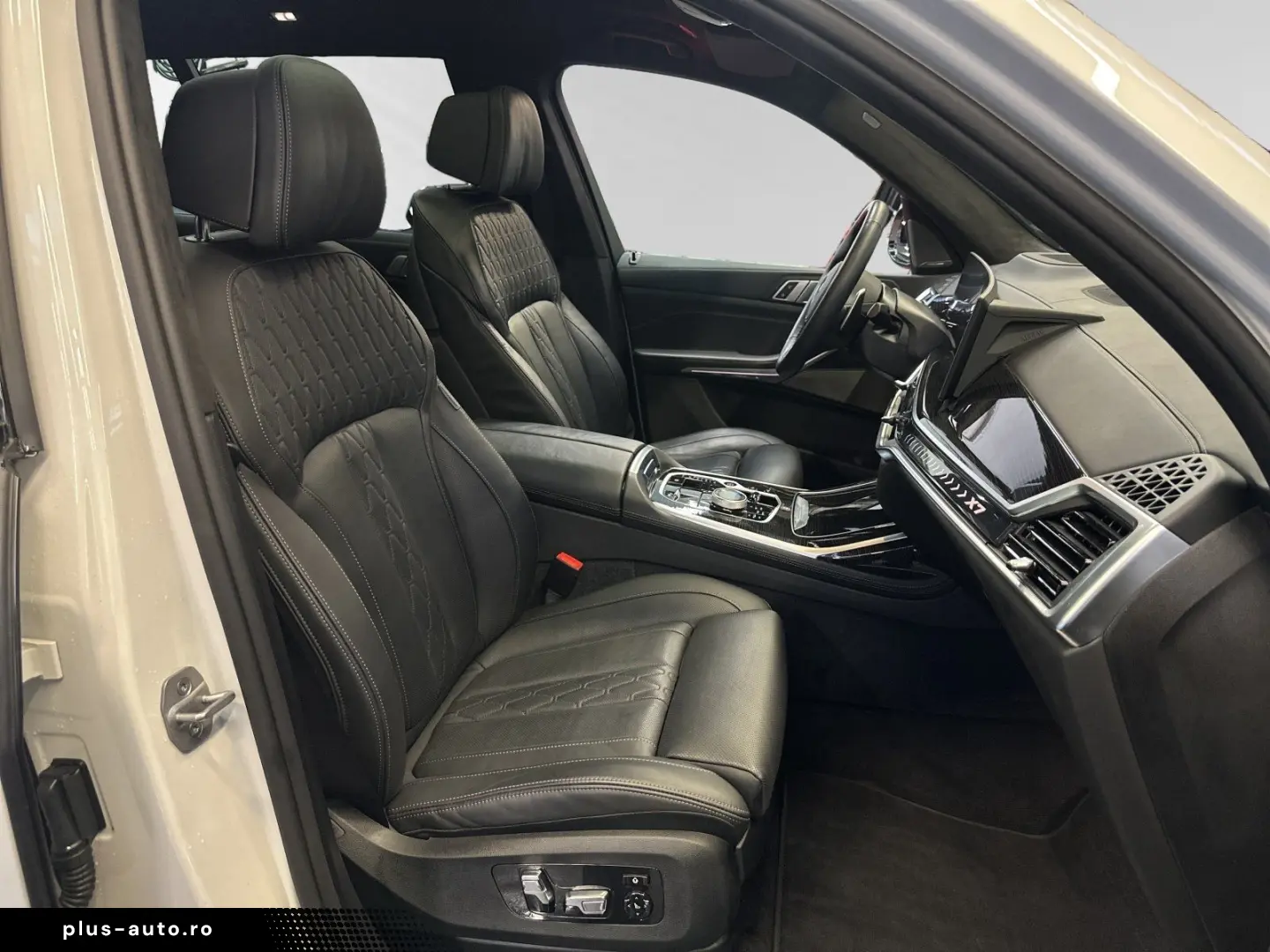 BMW X7 xDrive40d M Sport AHK SkyLounge 22 LMR Autoba