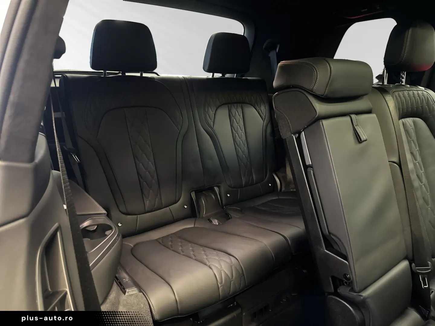 BMW X7 xDrive40d M Sport AHK SkyLounge 22 LMR Autoba