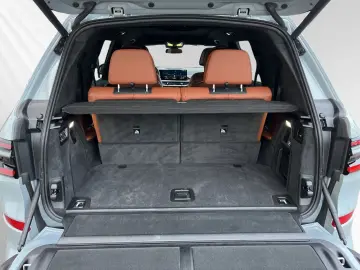 BMW X7 xDrive40d M Sport Pro SkyLounge AHK 22 LMR