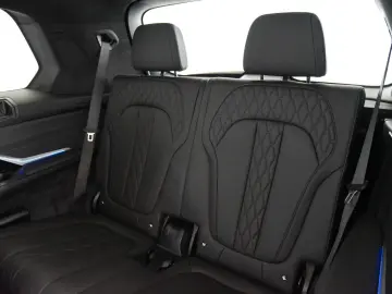 BMW X7 xDrive40d M Sport Pro H&K Pano Keyless AHK
