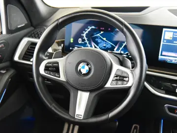 BMW X7 xDrive40d M Sport Pro H&K Pano Keyless AHK