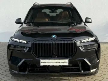 BMW X7 xDrive40d SAG M Sport AHK SHZ MASS PanoSky