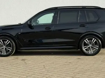 BMW X7 xDrive40d SAG M Sport AHK SHZ MASS PanoSky