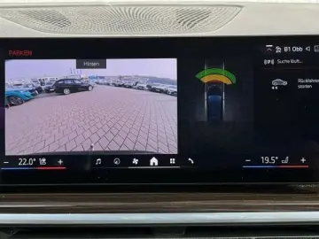 BMW X7 xDrive40d SAG M Sport AHK SHZ MASS PanoSky