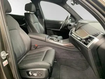 BMW X7 xDrive40d M Sport Pro AHK SkyLounge DAProf.