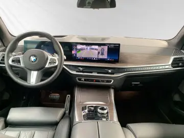 BMW X7 xDrive40d M Sport Pro AHK SkyLounge DAProf.