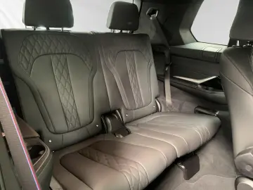 BMW X7 xDrive40d M Sport Pro AHK SkyLounge DAProf.