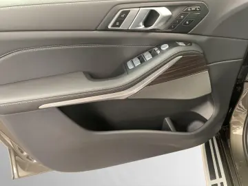 BMW X7 xDrive40d M Sport Pro AHK SkyLounge DAProf.