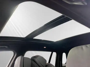 BMW X7 xDrive40d M Sport Pro AHK SkyLounge DAProf.