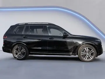 BMW X7 40d M-Sport Pro LUFT INTEGRAL MASSAGE 6-SITZE