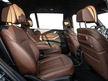 BMW X7 40d M-Sport Pro LUFT INTEGRAL MASSAGE 6-SITZE