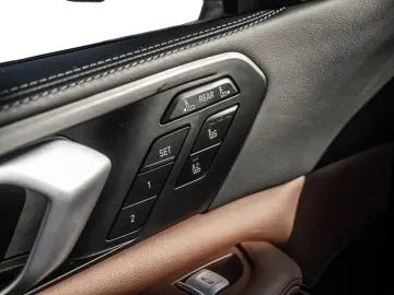 BMW X7 40d M-Sport Pro LUFT INTEGRAL MASSAGE 6-SITZE