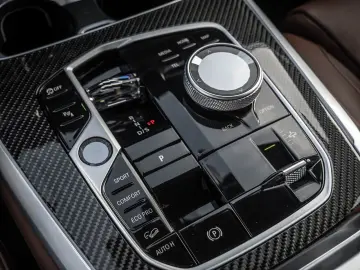 BMW X7 40d M-Sport Pro LUFT INTEGRAL MASSAGE 6-SITZE