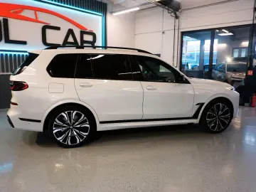 BMW X7 M60 i PANO HUD 360 KAMERA LED B&W CARBON