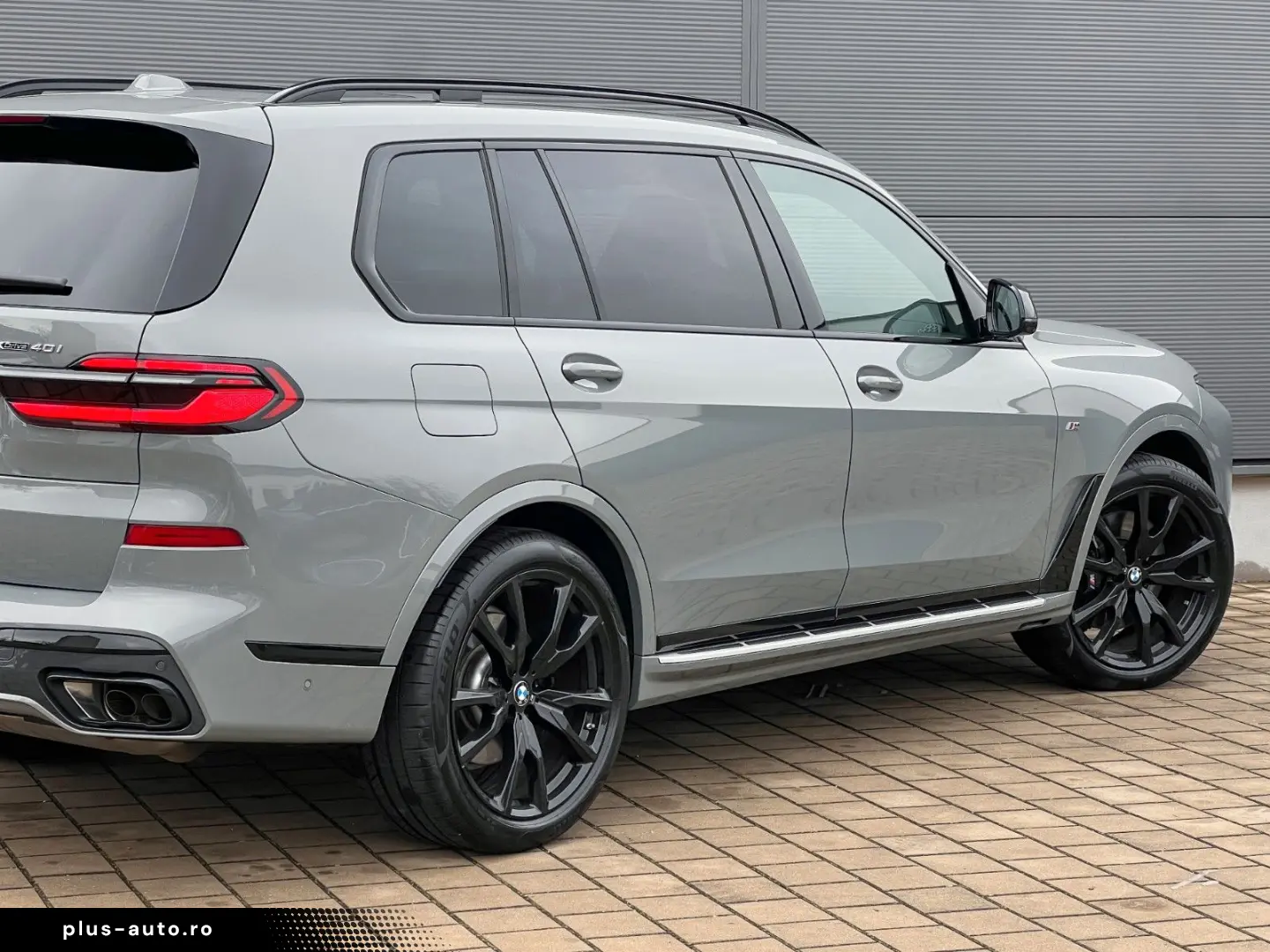 BMW X7 40i Individual Bowers&Wilkins Executive C