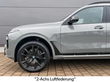 BMW X7 40i Individual Bowers&Wilkins Executive C