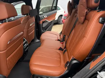 BMW X7 xDrive 40 d M Sport ACC PANO AHK