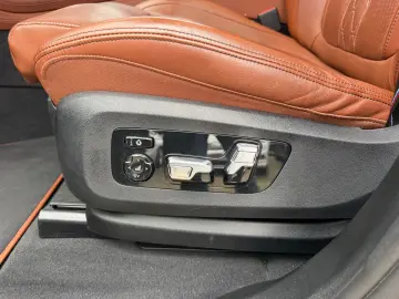 BMW X7 xDrive 40 d M Sport ACC PANO AHK