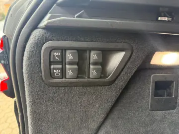 BMW X7 xDrive 40 d M Sport ACC PANO AHK