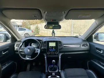 Renault Koleos  camera marsarier  navigatie  garantie  rate