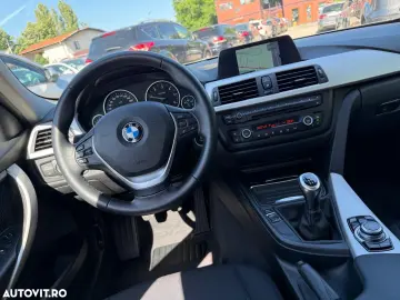 BMW Seria 3 320d xDrive