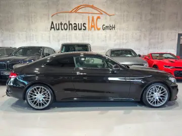 MERCEDES-BENZ C 63 AMG Coupe