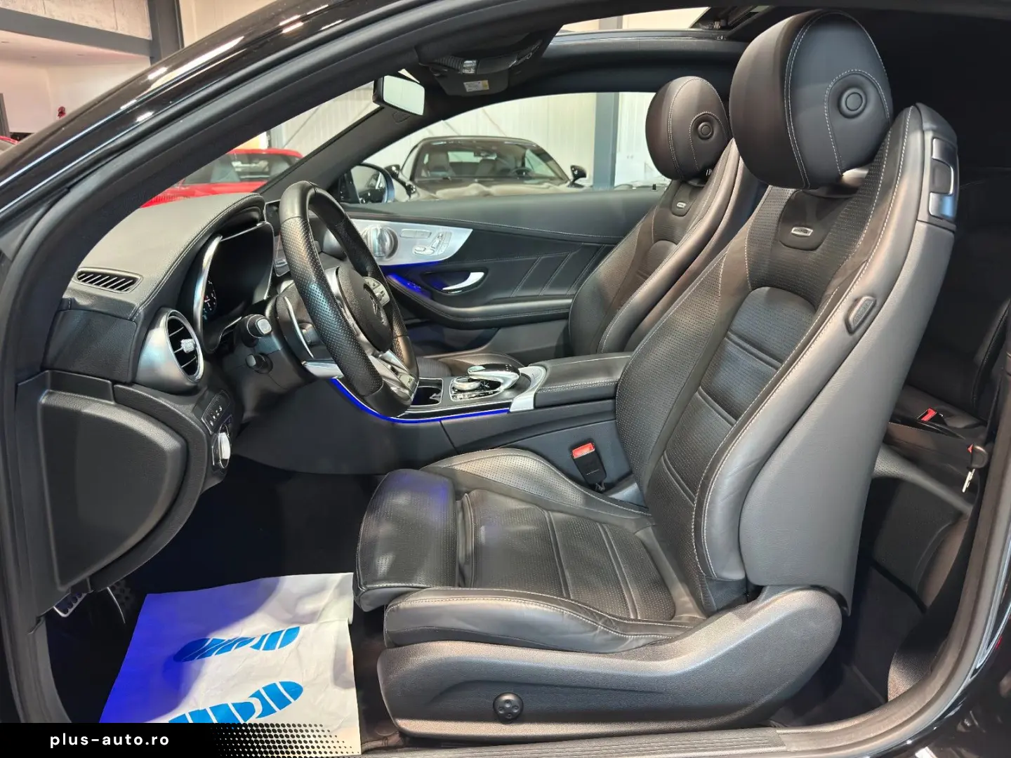 MERCEDES-BENZ C 63 AMG Coupe