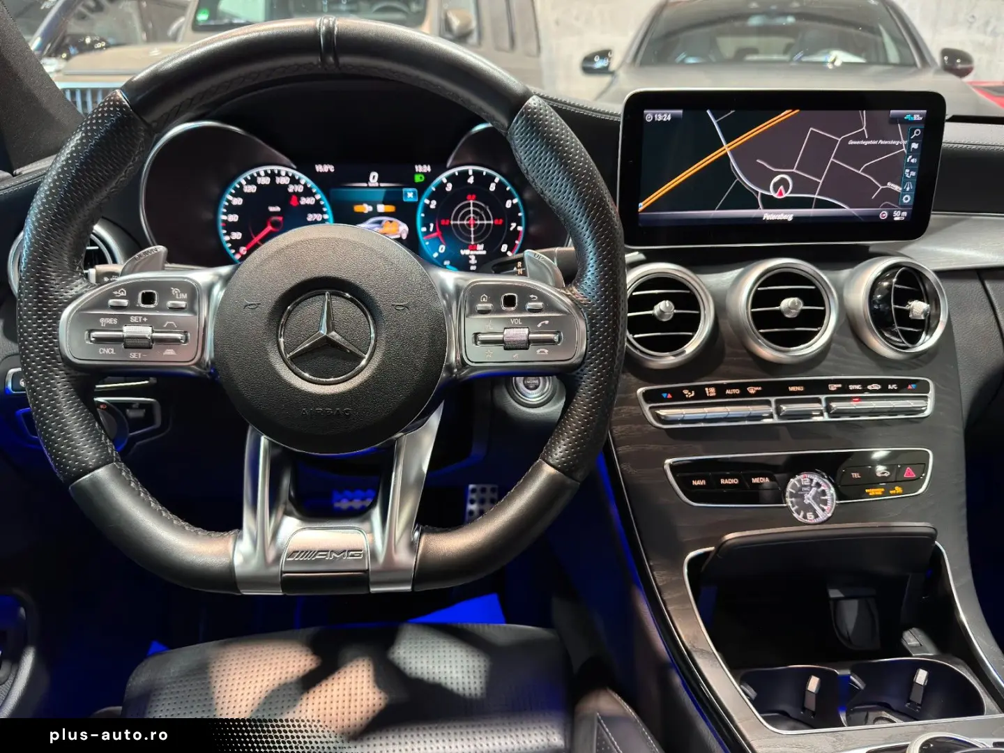 MERCEDES-BENZ C 63 AMG Coupe