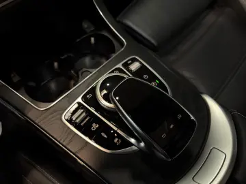 MERCEDES-BENZ C 63 AMG Coupe