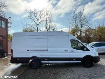 Ford Transit L4H3