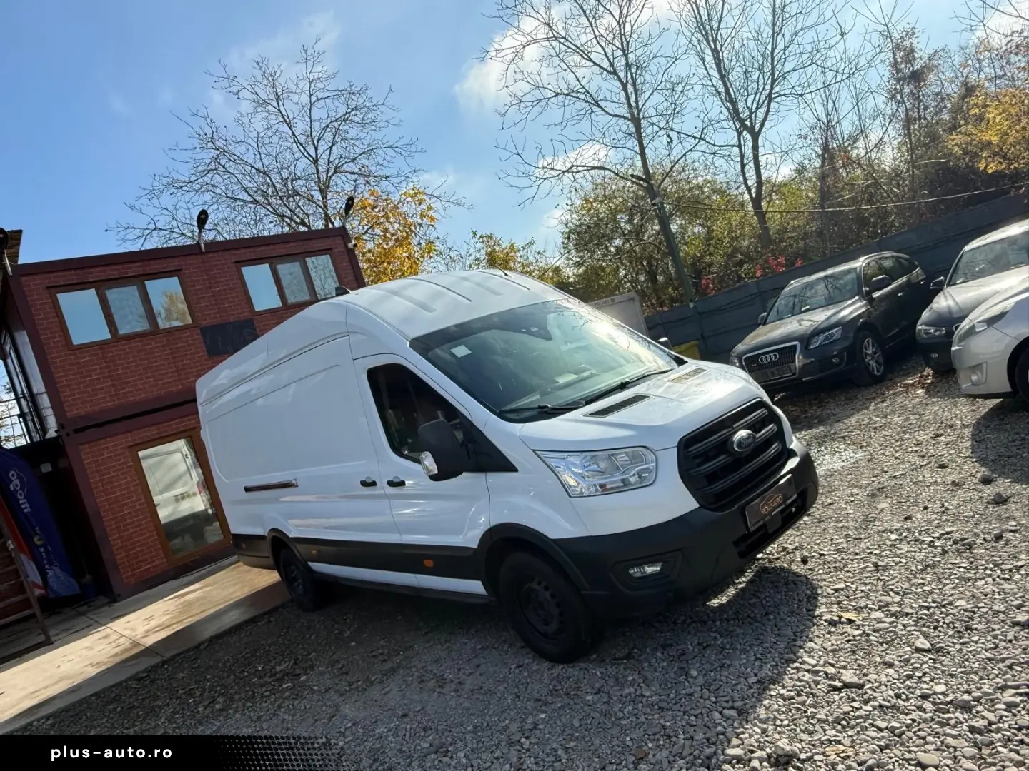 Ford Transit L4H3