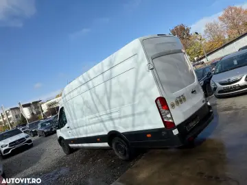 Ford Transit L4H3