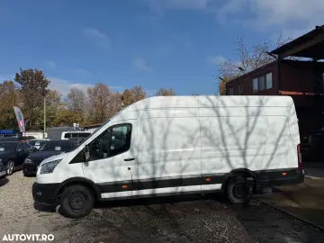 Ford Transit L4H3