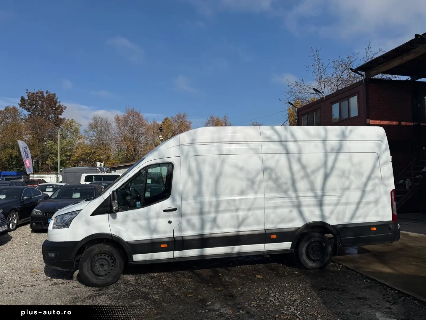 Ford Transit L4H3