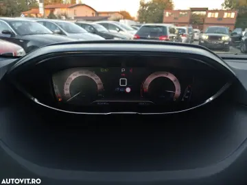 Peugeot 3008 BlueHDi 180 Stop & Start EAT6 GT