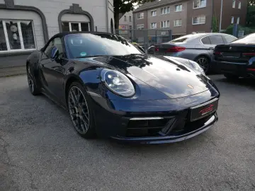 PORSCHE 992 Carrera 4 Cabriolet Sport Design Lift 360Kam
