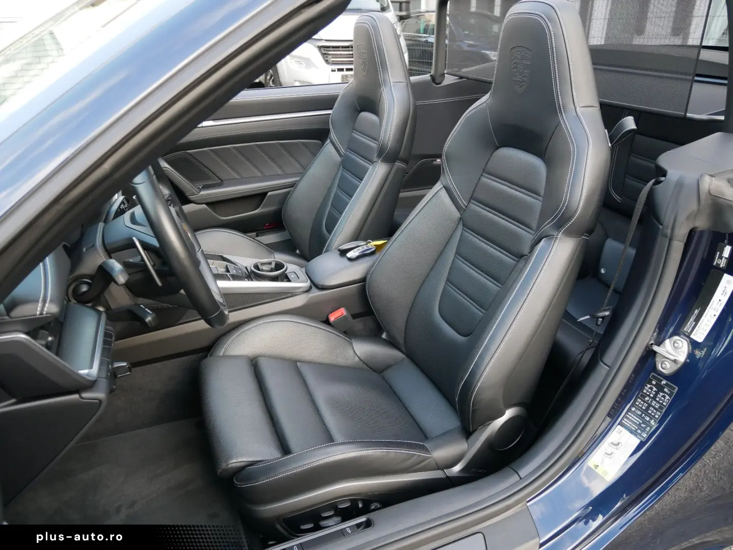 PORSCHE 992 Carrera 4 Cabriolet Sport Design Lift 360Kam