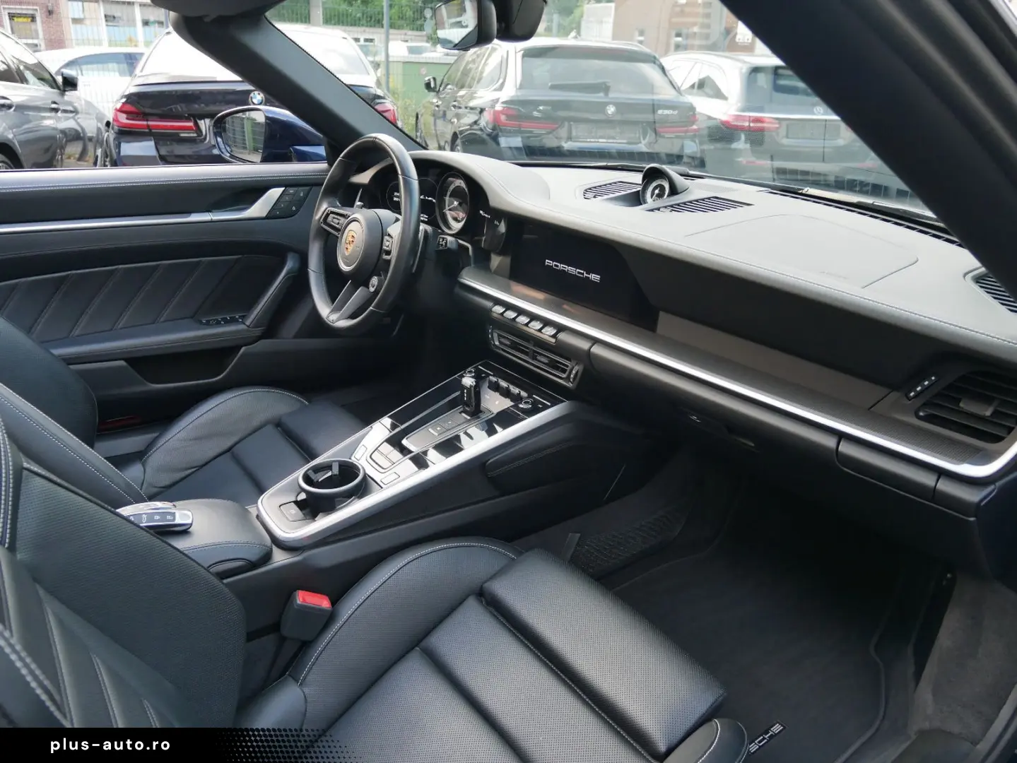 PORSCHE 992 Carrera 4 Cabriolet Sport Design Lift 360Kam