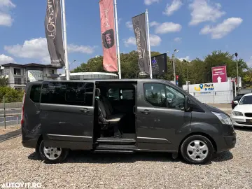 Ford Tourneo Custom 300 L2H1 VA Titanium