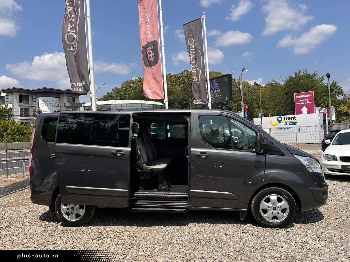 Ford Tourneo Custom 300 L2H1 VA Titanium