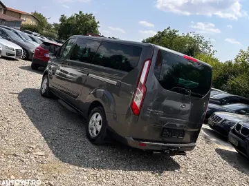 Ford Tourneo Custom 300 L2H1 VA Titanium