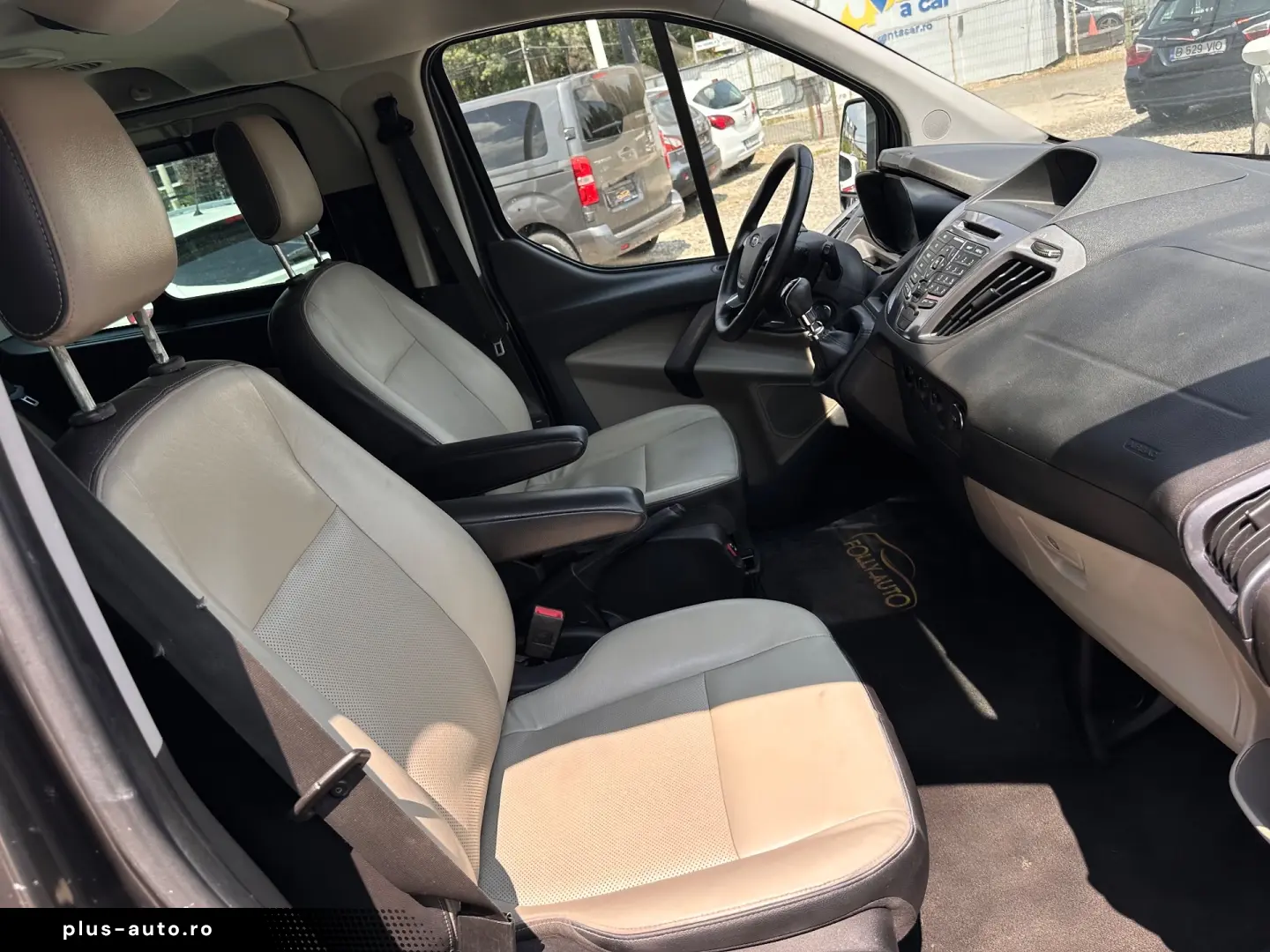 Ford Tourneo Custom 300 L2H1 VA Titanium