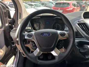 Ford Tourneo Custom 300 L2H1 VA Titanium