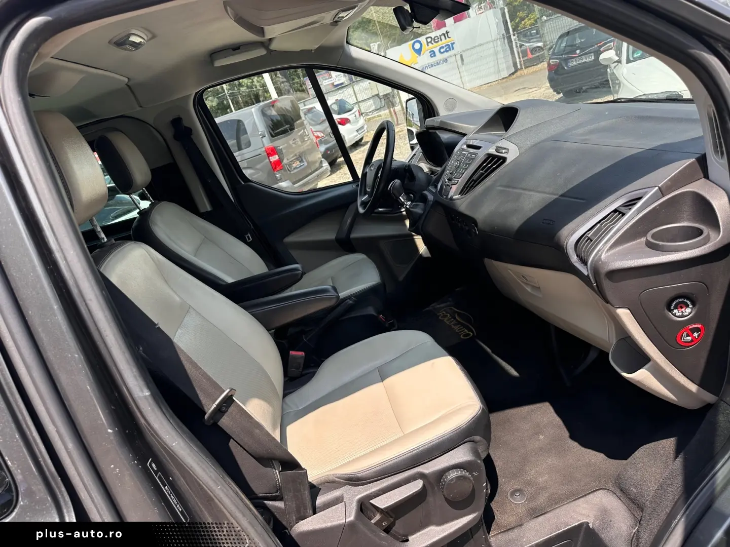 Ford Tourneo Custom 300 L2H1 VA Titanium