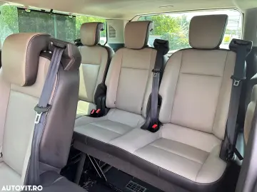 Ford Tourneo Custom 300 L2H1 VA Titanium