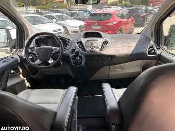 Ford Tourneo Custom 300 L2H1 VA Titanium