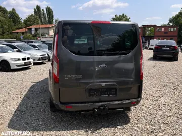 Ford Tourneo Custom 300 L2H1 VA Titanium